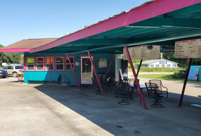 Leftys Drive-In  - Photo From Web